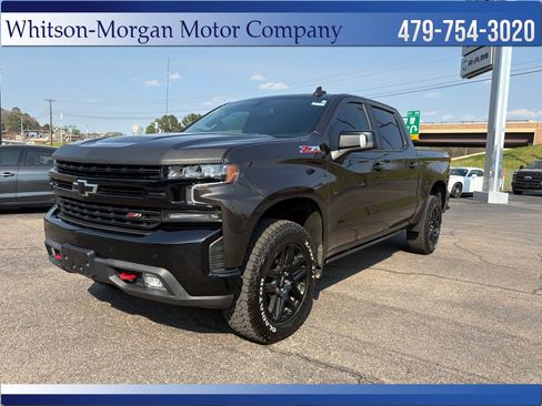 Used 2021 Chevrolet Silverado 1500 LT Trail Boss w/ Convenience Package II image 1