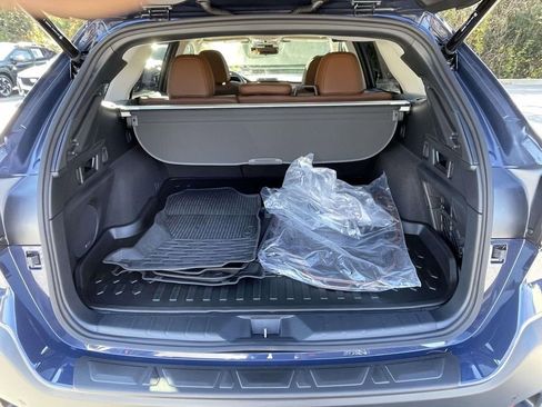 Certified 2025 Subaru Outback Touring XT image 10