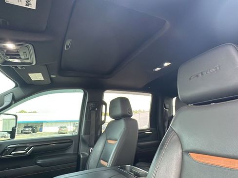 Used 2024 GMC Sierra 2500 AT4 w/ AT4 Premium Plus Package image 13