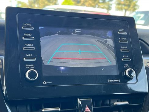 Used 2024 Toyota Camry SE image 20