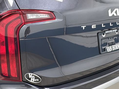 Used 2025 Kia Telluride S AWD/4WD image 43