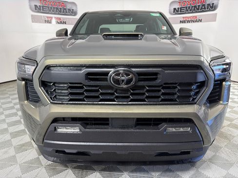 Used 2026 Toyota Tacoma TRD Sport RWD image 9