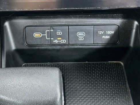 Used 2025 Hyundai Santa Cruz SEL FWD image 26