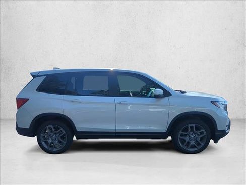 Used 2023 Honda Passport EX-L image 4