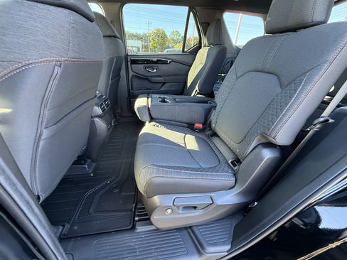 New 2025 Honda Pilot Sport image 26