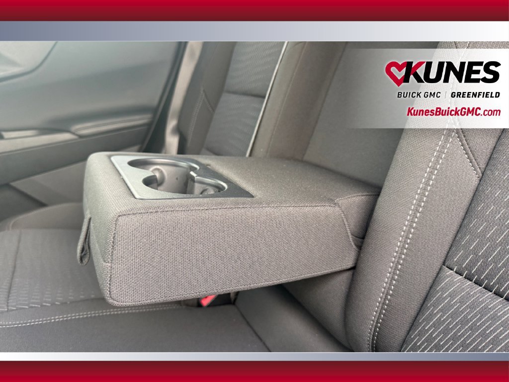 Used 2025 Chevrolet Equinox LT FWD image 35