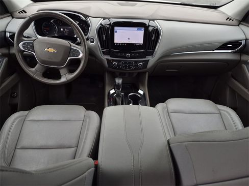 Used 2021 Chevrolet Traverse Premier w/ LPO, Floor Liner Package image 44