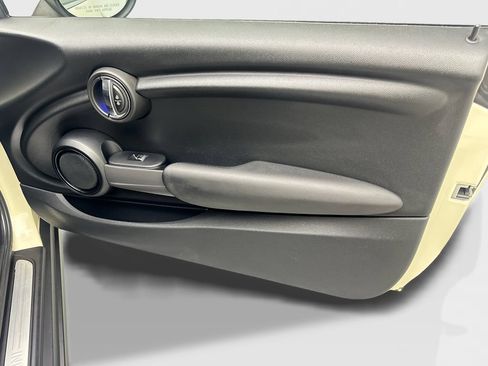 Used 2016 MINI Cooper 2-Door Hardtop FWD image 43