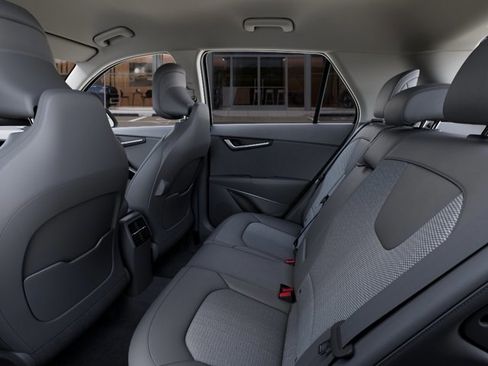 New 2026 Kia Niro EX FWD image 18