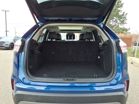 Certified 2024 Ford Edge Titanium w/ Class II Trailer Tow Package AWD/4WD image 9
