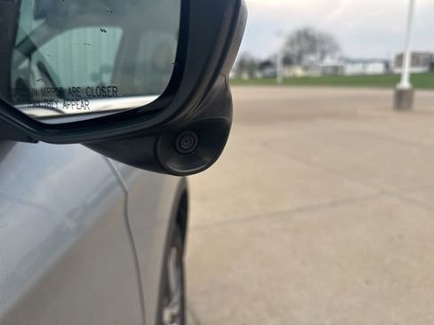 Used 2017 Honda Pilot EX-L image 11