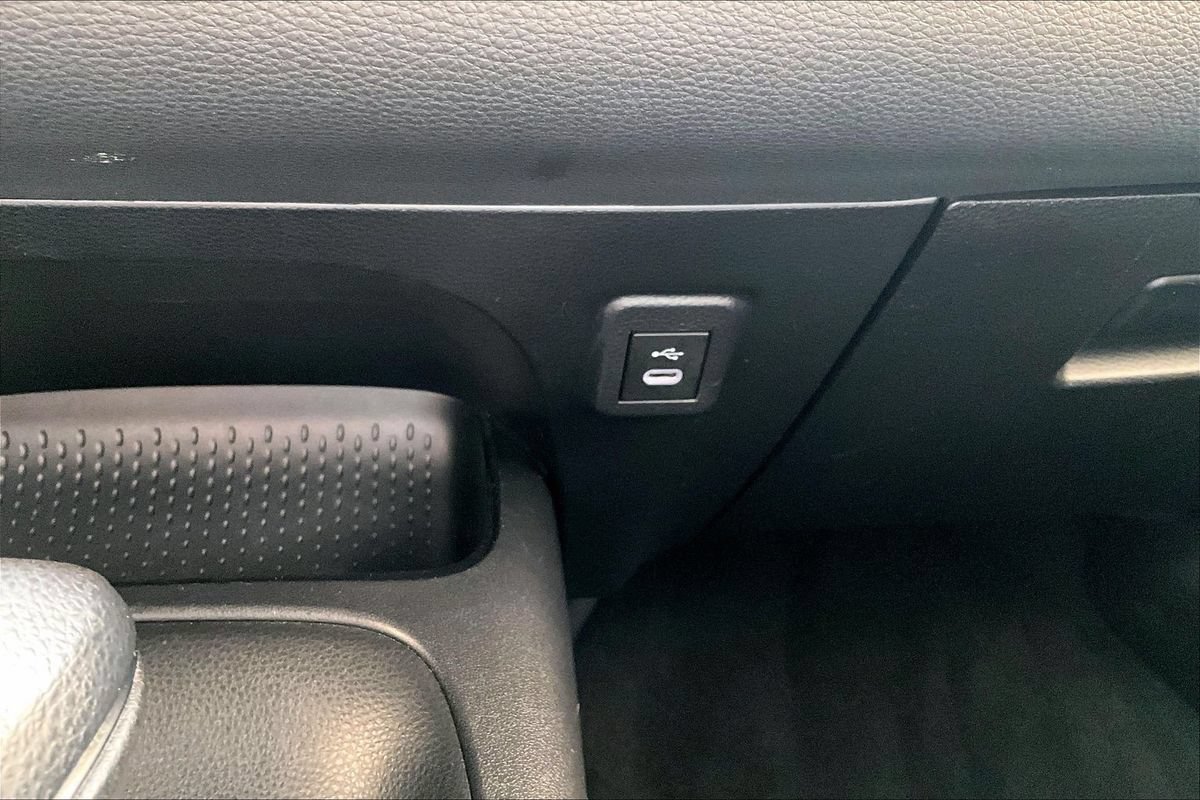 Used 2024 Toyota Corolla SE FWD image 16