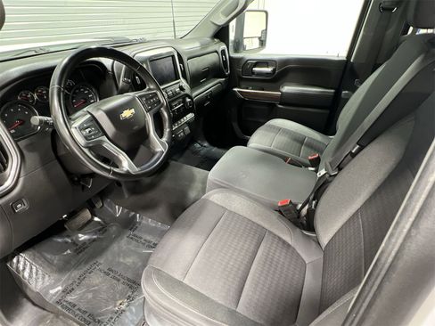 Used 2023 Chevrolet Silverado 3500 LT image 11