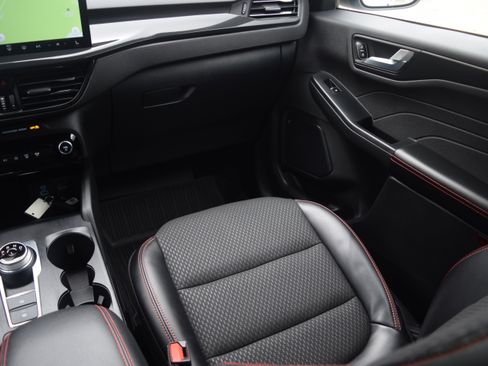 Used 2023 Ford Escape ST-Line Select w/ Tech Pack #2 image 14