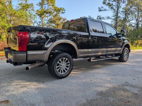 Used 2021 Ford F250 King Ranch image 9