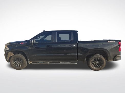 Used 2021 Chevrolet Silverado 1500 LT Trail Boss w/ Convenience Package II AWD/4WD image 3