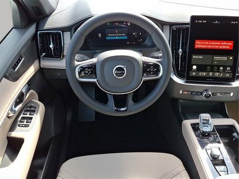 New 2026 Volvo XC90 B6 Plus w/ Protection Package Premier image 5