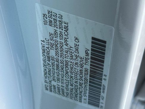 New 2025 Honda Pilot Touring image 36