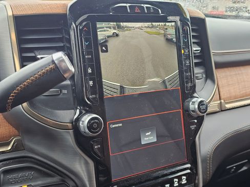 Used 2022 RAM 3500 Limited image 28