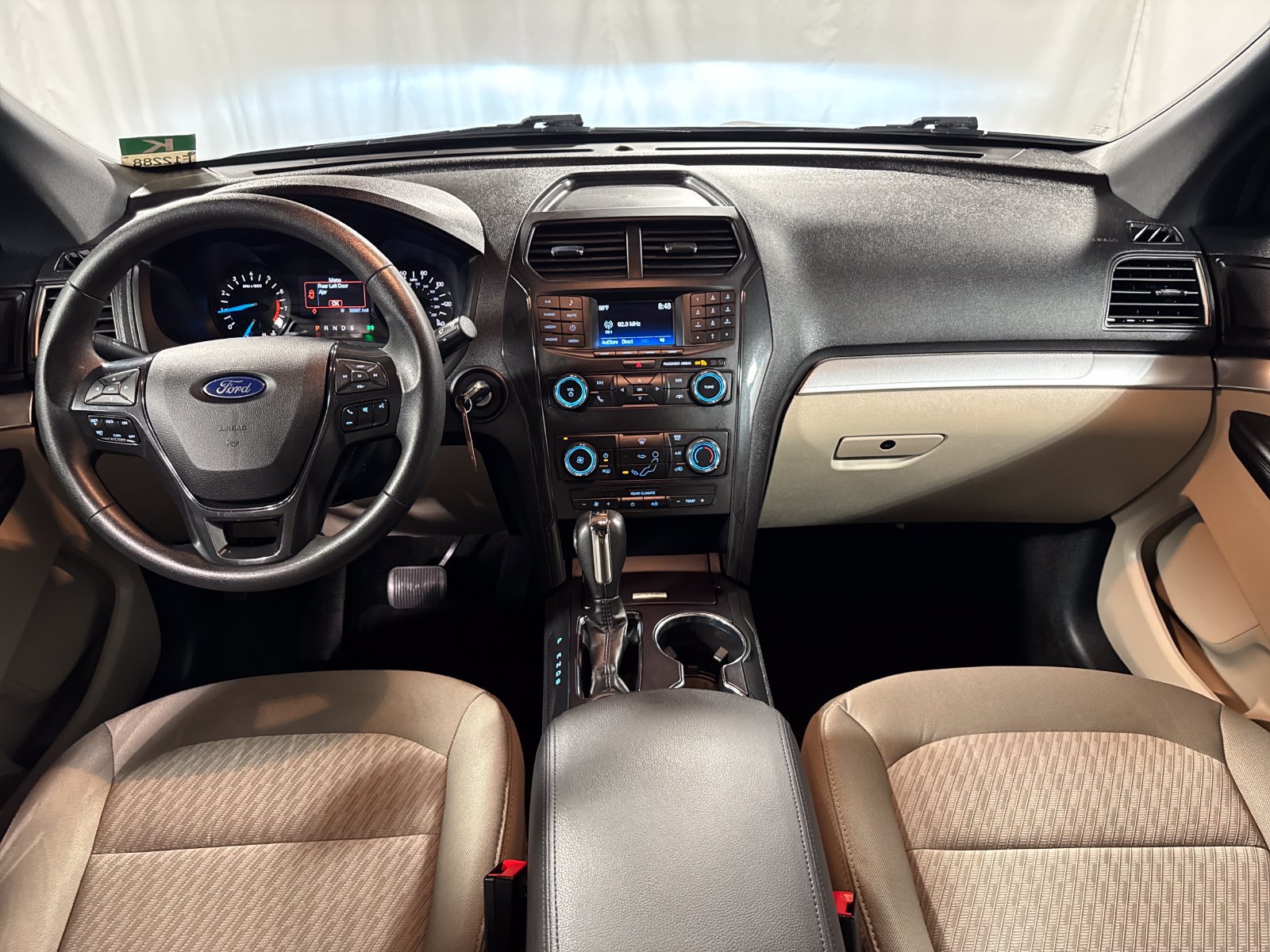 Used 2018 Ford Explorer 4WD image 4
