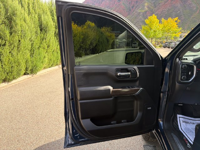 Used 2020 Chevrolet Silverado 1500 LT Trail Boss AWD/4WD image 10