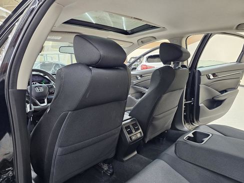 Used 2021 Honda Accord EX image 24