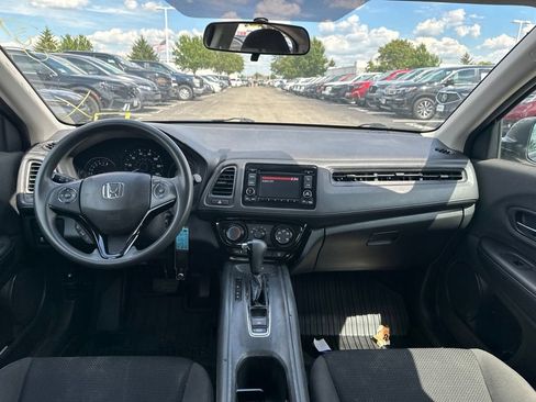 Used 2021 Honda HR-V LX image 18