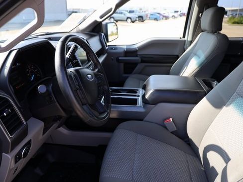 Used 2017 Ford F150 XLT w/ Equipment Group 302A Luxury image 11