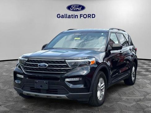Certified 2020 Ford Explorer XLT w/ Equipment Group 202A RWD image 1