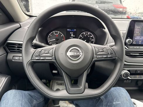 New 2025 Nissan Altima 2.5 S image 12