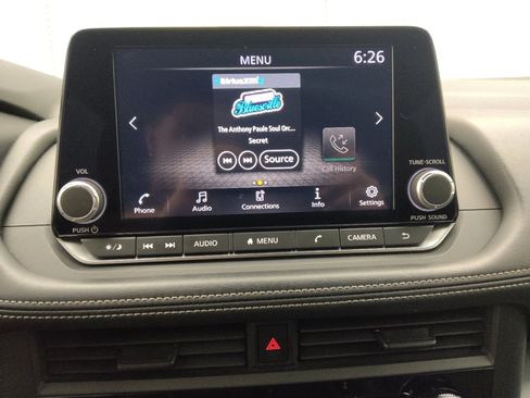 Used 2024 Nissan Rogue S AWD/4WD image 25