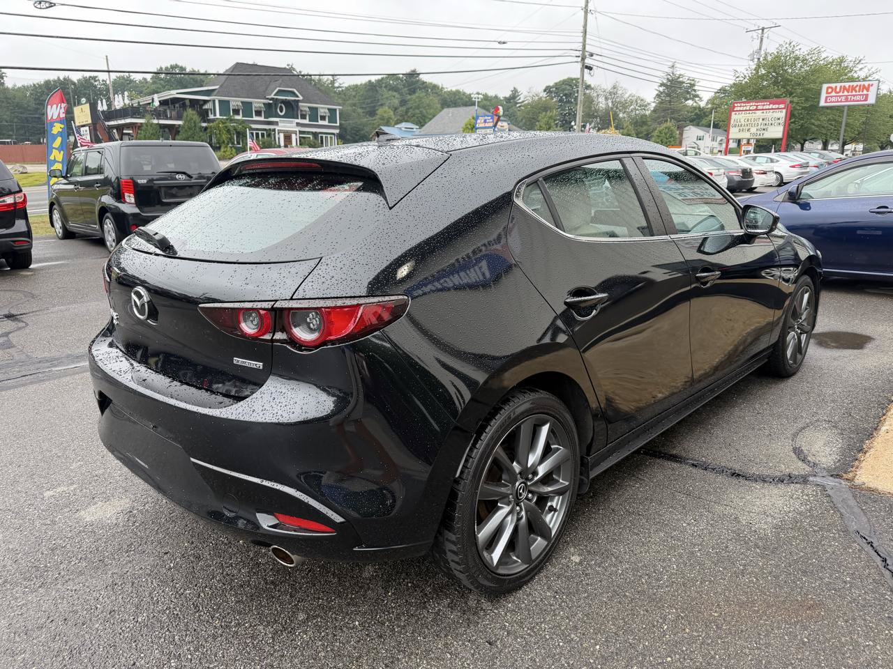 Used 2019 MAZDA MAZDA3 AWD Hatchback w/ Preferred Pkg image 4
