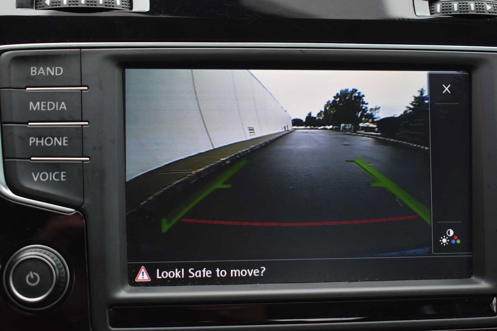 Used 2015 Volkswagen Golf TDI SEL FWD image 28