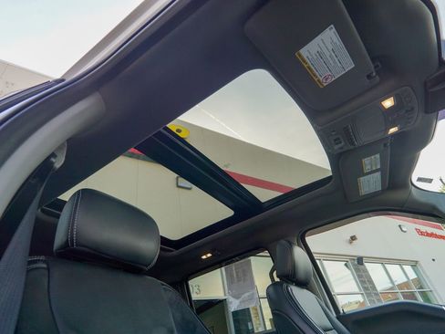 Used 2020 Ford F250 Lariat w/ Lariat Ultimate Package image 39