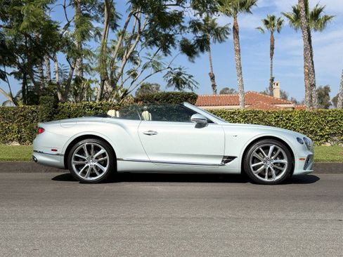 Used 2022 Bentley Continental GT Mulliner image 9