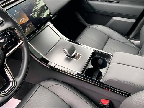 Certified 2026 Land Rover Range Rover Velar S AWD/4WD image 16