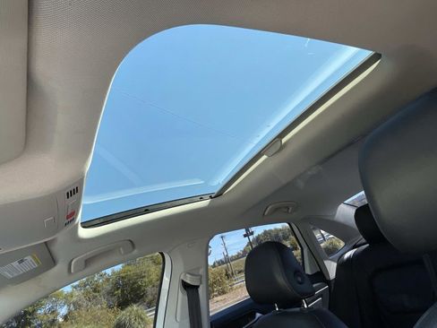 Used 2019 Volkswagen Jetta SEL Premium FWD image 20