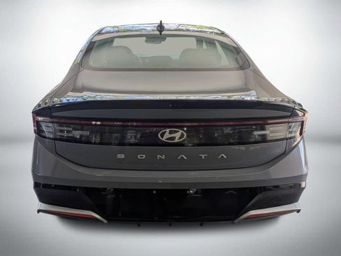 Used 2024 Hyundai Sonata SEL FWD image 4