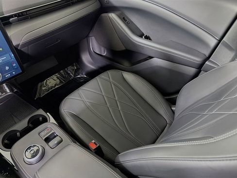 Used 2024 Ford Mustang Mach-E Select image 26