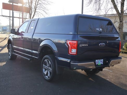 Used 2017 Ford F150 XLT image 4