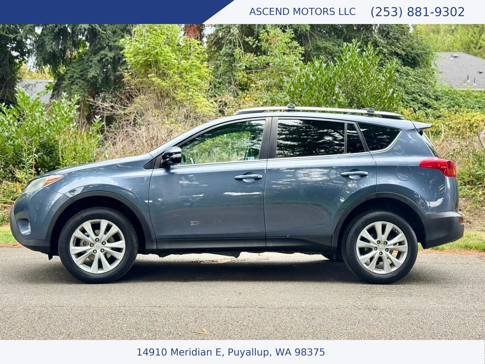 Used 2014 Toyota RAV4 Limited AWD/4WD image 2