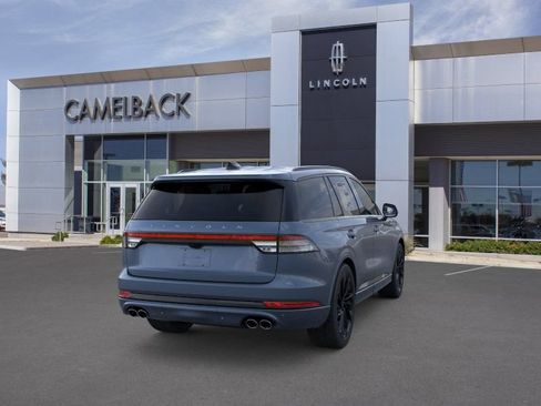 New 2026 Lincoln Aviator Reserve w/ Jet Appearance Package AWD/4WD image 8