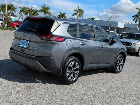 Certified 2023 Nissan Rogue SV image 5