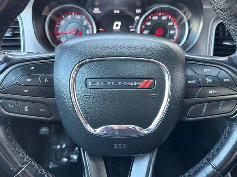 Used 2022 Dodge Charger SXT w/ Leather Interior Group RWD image 23