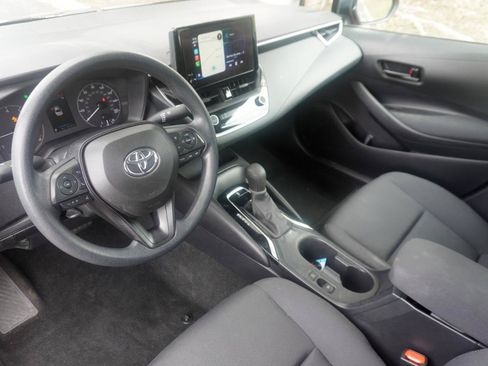 Used 2023 Toyota Corolla LE w/ LE Convenience Package FWD image 12