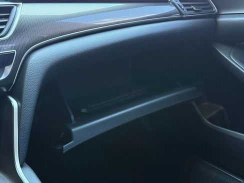 Used 2018 Honda Accord Sport image 47