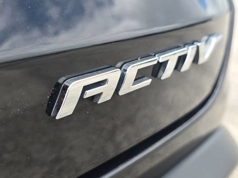 Used 2024 Chevrolet Trax ACTIV FWD image 9