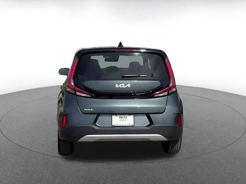Used 2025 Kia Soul LX w/ LX Technology Package image 12