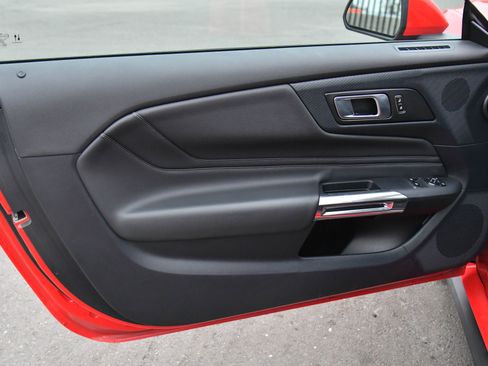 Used 2024 Ford Mustang Premium image 13