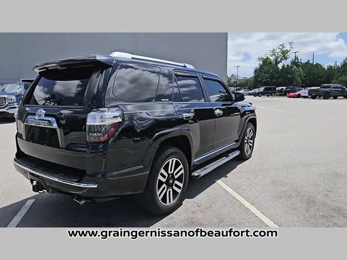 Used 2018 Toyota 4Runner Limited AWD/4WD image 26